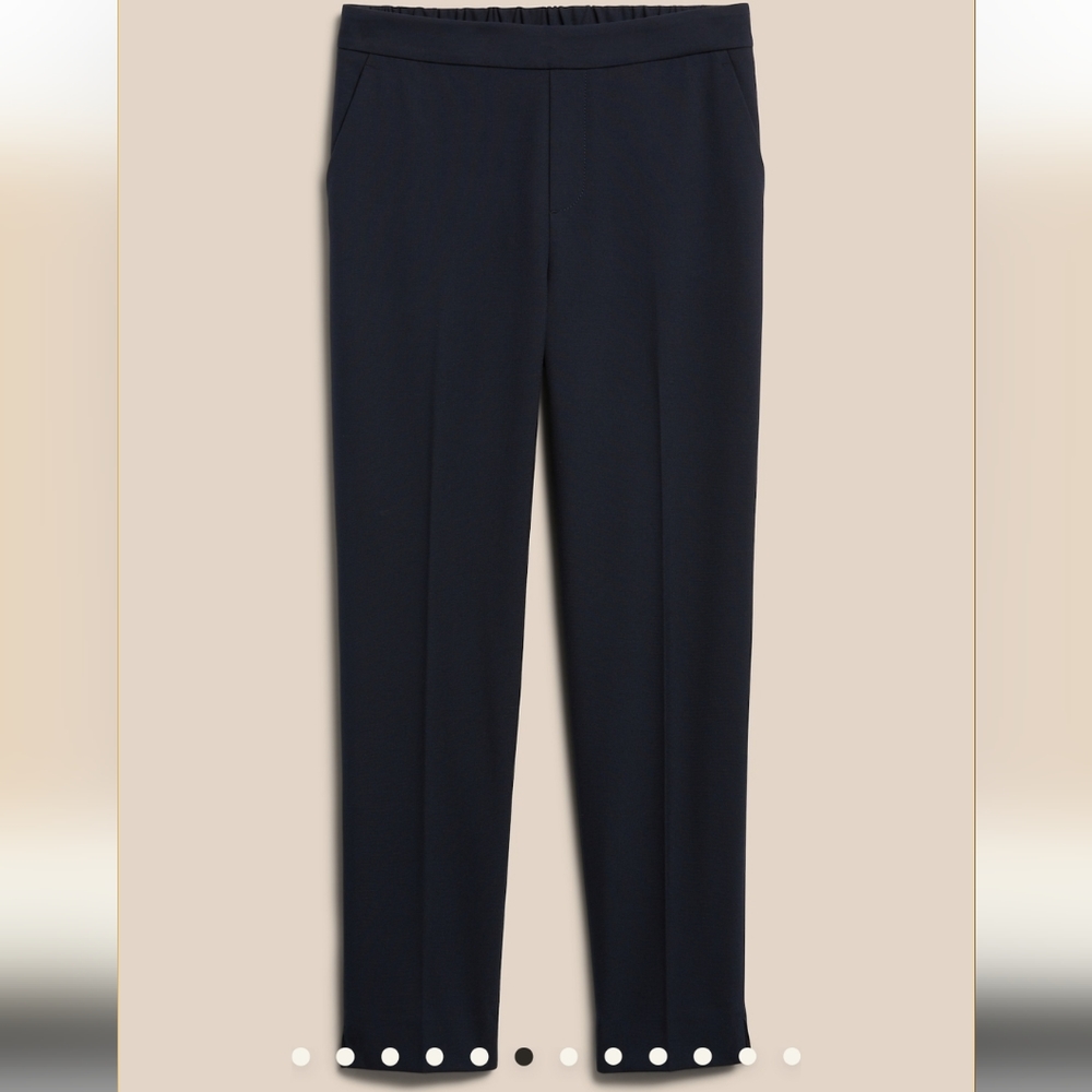 ⭐SALE!!⭐ Banana Republic Factory Hayden Taper Pant Navy Size 6P